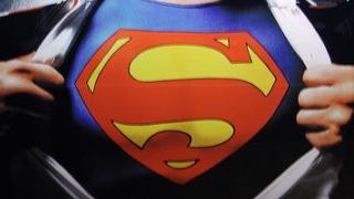 bild aus der news Neue "Superman"-Set-Fotos von Henry Cavill