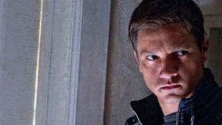 Erster deutscher Trailer: Jeremy Renner tritt "Das Bourne Vermächtnis" an