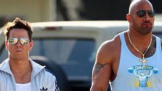 bild aus der news "Pain & Gain": Neue Set-Fotos von Mark Wahlberg und Dwayne Johnson