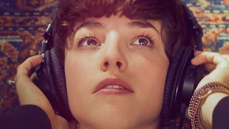 bild aus der news "Nobody Walks": Trailer und Poster zum neuen Independent-Film von Ry Russo-Young