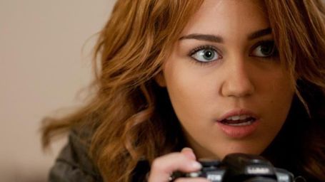bild aus der news "So Undercover": Erster Trailer zum Agenten-Spaß mit Miley Cyrus