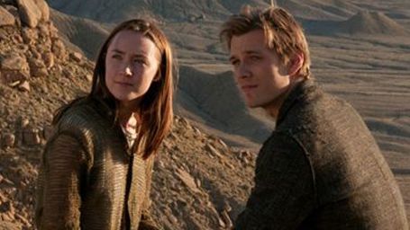 bild aus der news "Seelen": Erster Trailer zur Alien-Romanze der "Twilight"-Autorin Stephenie Meyer