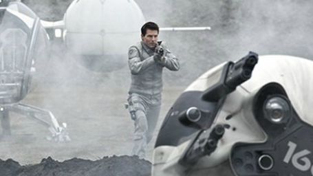 bild aus der news "Oblivion": Neuer deutscher Trailer und neues Bild zum Sci-Fi-Film mit Tom Cruise und Morgan Freeman