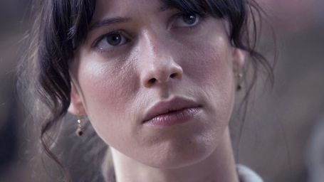 bild aus der news "Transcendence": Rebecca Hall neben Johnny Depp im Sci-Fi-Thriller von "Inception"-Kameramann Wally Pfister