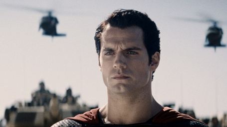 Der bombastische, neue Trailer zu Zack Snyders "Man Of Steel" mit Henry Cavill als Superman nun auch auf Deutsch