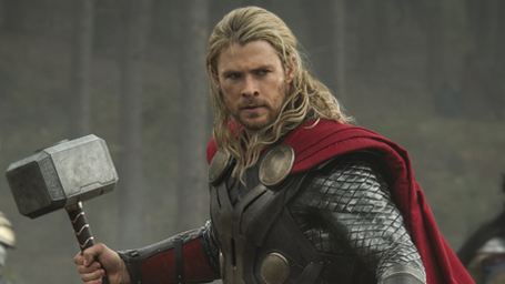 Ein verzweifelter Gott im ersten Trailer zu "Thor 2: The Dark Kingdom" mit Chris Hemsworth und Natalie Portman
