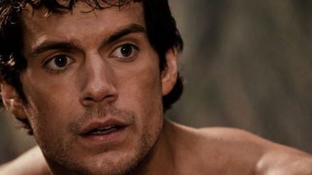 "Man of Steel"-Star Henry Cavill hält weitere DC-Filme vor "Justice League" für nötig