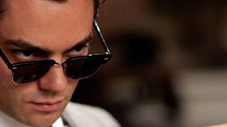 bild aus der news Erster Teaser zur Biopic-Miniserie "Fleming": Dominic Cooper als Playboy und James-Bond-Erfinder Ian Fleming