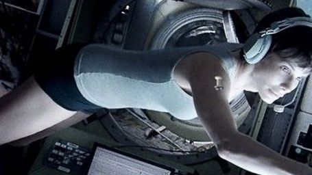 bild aus der news Erstes Bild von schwebender Sandra Bullock in Alfonso Cuaróns Weltraum-Thriller "Gravity"