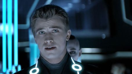 bild aus der news "Tron: Legacy"-Star Garrett Hedlund übernimmt Rolle in Angelina Jolies Regiearbeit "Unbroken"