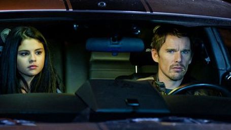 bild aus der news Quietschende Reifen im deutschen Trailer zu "Getaway" mit Ethan Hawke und Selena Gomez