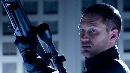 bild aus der news Tom Hardy wird als Elton John schrille Brillen tragen: Hauptdarsteller für Biopic "Rocketman" gefunden