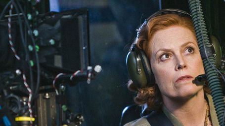 bild aus der news Sigourney Weaver in Neill Blomkamps Sci-Fi-Komödie "Chappie"