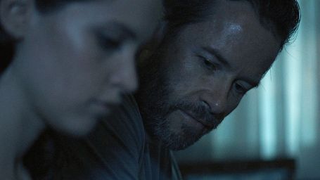 bild aus der news Felicity Jones verführt Guy Pearce im neuen deutschen Trailer zu "Breathe In - Eine unmögliche Liebe"