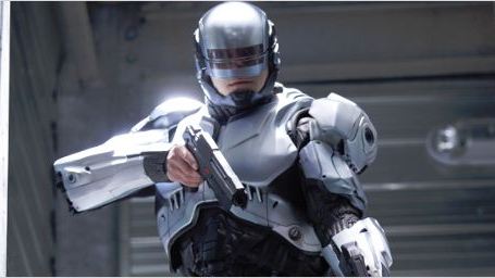 Don't Drink and Drive: "Robocop" warnt in einem Video vor Alkohol am Steuer