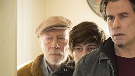 bild aus der news Drei Generationen, ein Verbrechen: John Travolta, Christopher Plummer & Tye Sheridan auf erstem Bild zu "The Forger"