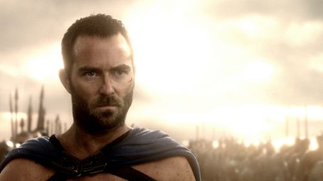 bild aus der news "300: Rise Of An Empire": Grimmige Kriegsschreie und zerstörte Gesichter auf neuen Bildern zum Seeschlacht-Gemetzel