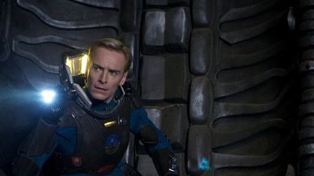 bild aus der news "Prometheus 2": "Green Lantern"-Autor Michael Green schreibt Skript um + Film kommt 2016 und hat Michael Fassbender in Mehrfach-Rolle
