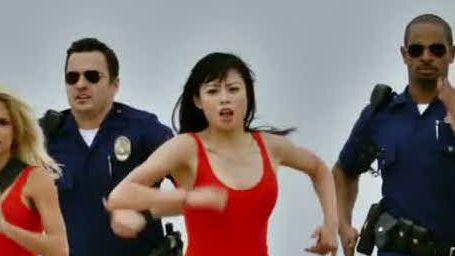 bild aus der news Frauen abschleppen leicht gemacht: Jake Johnson und Damon Wayans Jr. sorgen als Fake-Polizisten für Chaos in "Let's Be Cops"