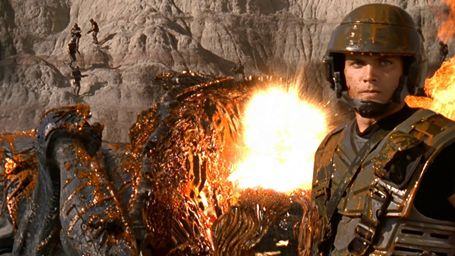 bild aus der news Produzentin Megan Ellison deutet vage Mitwirken bei "Starship Troopers"-Neuauflage an