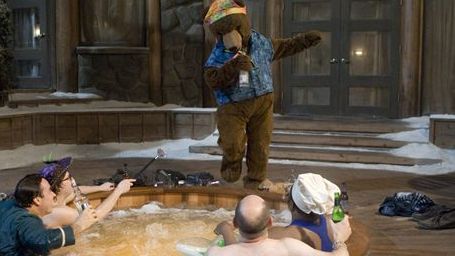 bild aus der news "Hot Tub Time Machine 2": Erster Trailer zur Komödien-Fortsetzung um eine Whirlpoolreise in die Zukunft
