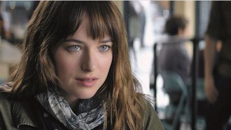 bild aus der news "Fifty Shades Of Grey"-Star Dakota Johnson im Remake "A Bigger Splash" mit Tilda Swinton und Ralph Fiennes