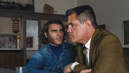 bild aus der news "Inherent Vice": Joaquin Phoenix als cooler Privatdetektiv auf neuem Bild zu Paul Thomas Andersons Thriller