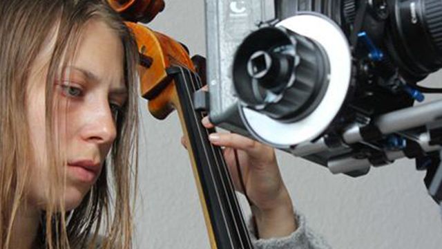 Berlinale 2015: Im ersten Trailer zu "HomeSick" zerbricht eine Cello-Studentin am Erfolgsdruck