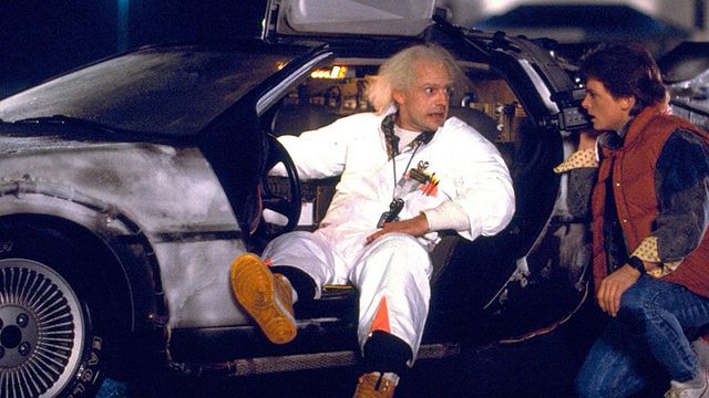 bild aus der news Coole Hülle fürs iPhone: Verwandelt euer Handy in einen DeLorean aus "Zurück in die Zukunft"