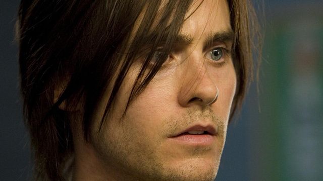 bild aus der news Wasserstoffblond und ohne Augenbrauen: Noch mehr Bilder von Jared Letos Joker-Transformation für "Suicide Squad"