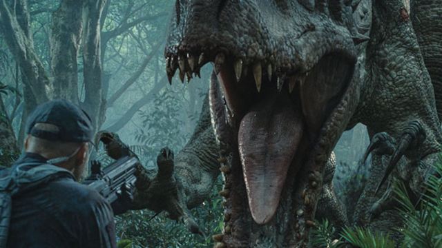 Dinos übernehmen London Waterloo Station in coolem Promo-Video zu "Jurassic World"