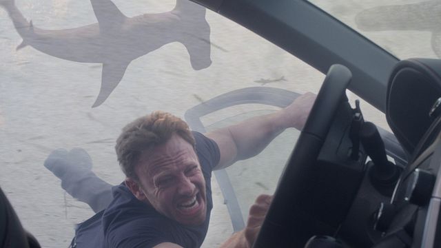 bild aus der news Deutscher Teaser zu "Sharknado 3 - Oh Hell No!" mit Ian Ziering und jeder Menge Haie