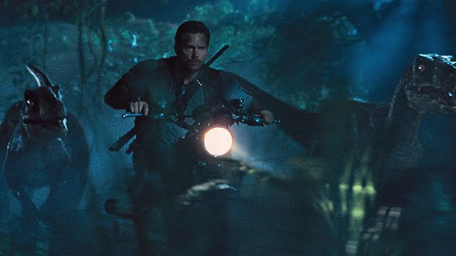bild aus der news All-Time-Kinocharts: "Jurassic World" jetzt auf Platz 8; Verwirrung um Platzierung von "Fast & Furious 7"