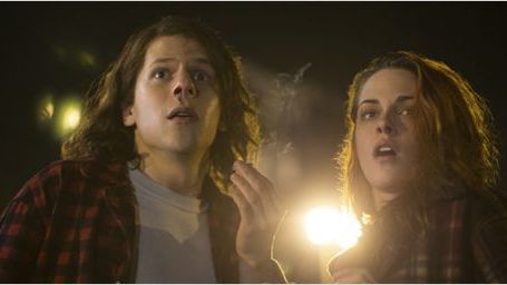 bild aus der news Kristen Stewart und Jesse Eisenberg als Kiffer-Duo im deutschen Trailer zu "American Ultra"