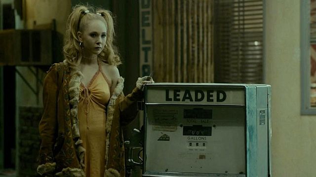 bild aus der news Leuchttürme statt Straßenstrich: Juno Temple flieht im neuen Trailer zu "Safelight" vor ihrem  Zuhälter