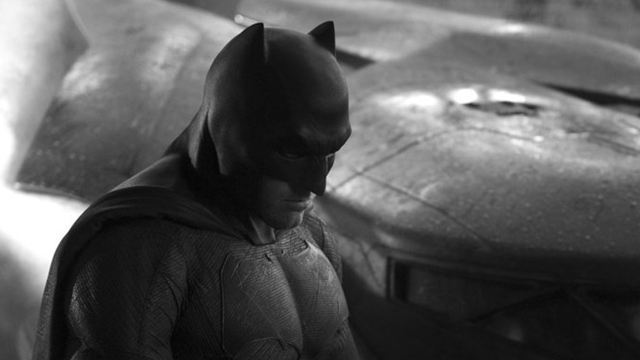 Hauptdarsteller Ben Affleck entwickelt mit DCs Geoff Johns Solo-Abenteuer von "Batman" und inszeniert selbst