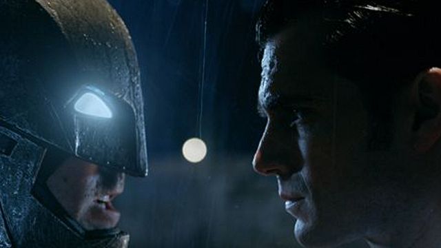 bild aus der news Genau hingeschaut: Das verrät der erste Trailer wirklich alles zum Inhalt von „Batman V Superman: Dawn Of Justice“