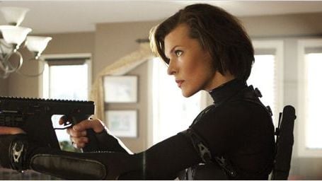 bild aus der news Bewegende Nachricht: Milla Jovovich gedenkt ihrem schwer verletzten "Resident Evil 6"-Stuntdouble