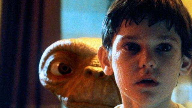 bild aus der news Von Außerirdischen zu Geistern: "E.T."-Star Henry Thomas übernimmt Rolle in "Ouija 2"