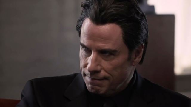 Im ersten Trailer zum Thriller "Criminal Activities" macht John Travolta Michael Pitt ein unmoralisches Angebot