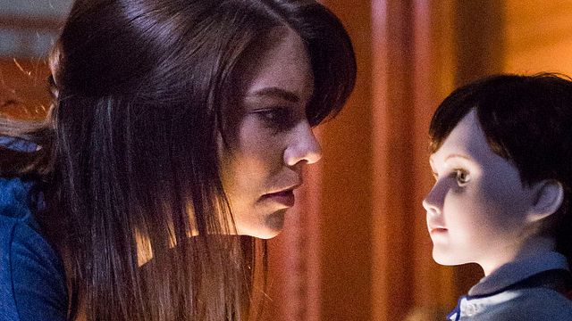 bild aus der news Gruselpuppe versus "The Walking Dead"-Star Lauren Cohan im neuen Trailer zu "The Boy"