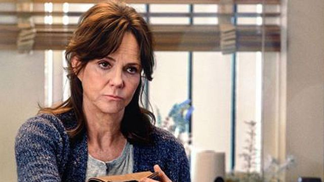 bild aus der news Drastische Worte: "Tante May" Sally Field findet ihre Rolle in "The Amazing Spider-Man" ziemlich "scheiße"