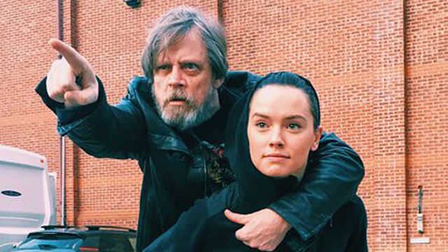 bild aus der news Das Internet liebt Mark Hamills Geburtstagsgruß für Daisy Ridley – und treibt den Spaß jetzt lustig weiter