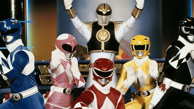 bild aus der news "Power Rangers"-Kinofilm: Seht das erste offizielle Bild der Helden in ihren Anzügen