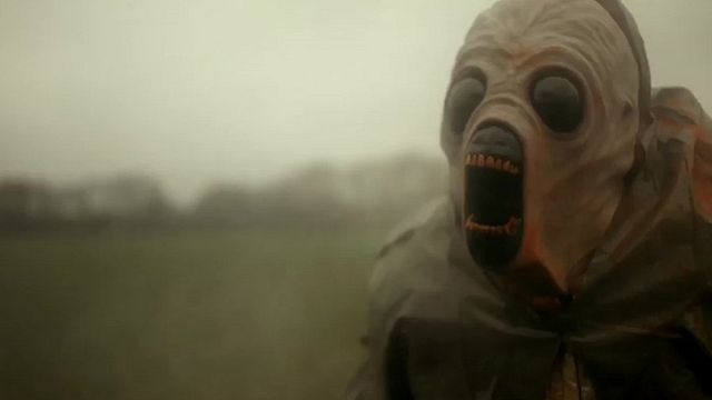 bild aus der news "Tank 432": Im ersten Trailer zum Horror-Thriller stecken Söldner mit einer dunklen Bedrohung in einem Panzer fest