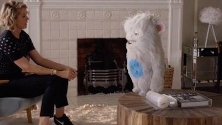 bild aus der news Wie "Ted" in nett: Erster Trailer zur neuen Serie "Imaginary Mary" mit "Dharma & Greg"-Star Jenna Elfman