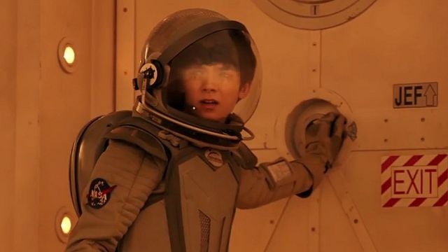 bild aus der news "The Space Between Us": Asa Butterfield als echter Marsianer im ersten Trailer zur Sci-Fi-Romanze