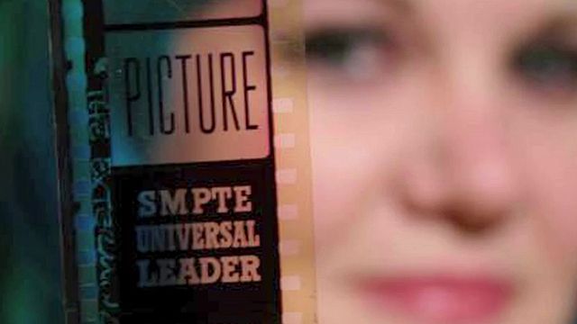 bild aus der news Aus Liebe zum 35mm-Film: Neuer Trailer zur Filmliebhaber-Doku "Out Of Print" mit Kevin Smith und Edgar Wright