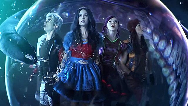 bild aus der news "Descendants 2": Im ersten Teaser zur Fortsetzung geraten die Kinder der Disney-Bösewichte ins Visier einer Meerhexe