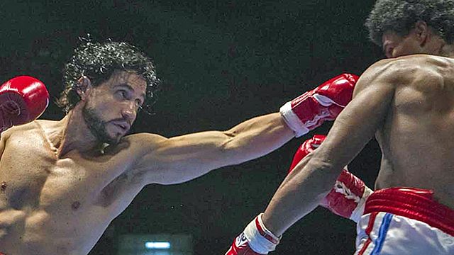 bild aus der news 36 Jahre nach "Wie ein wilder Stier": Im neuen Trailer zum Boxer-Biopic "Hands Of Stone" kehrt Robert De Niro zu seinen Wurzeln zurück